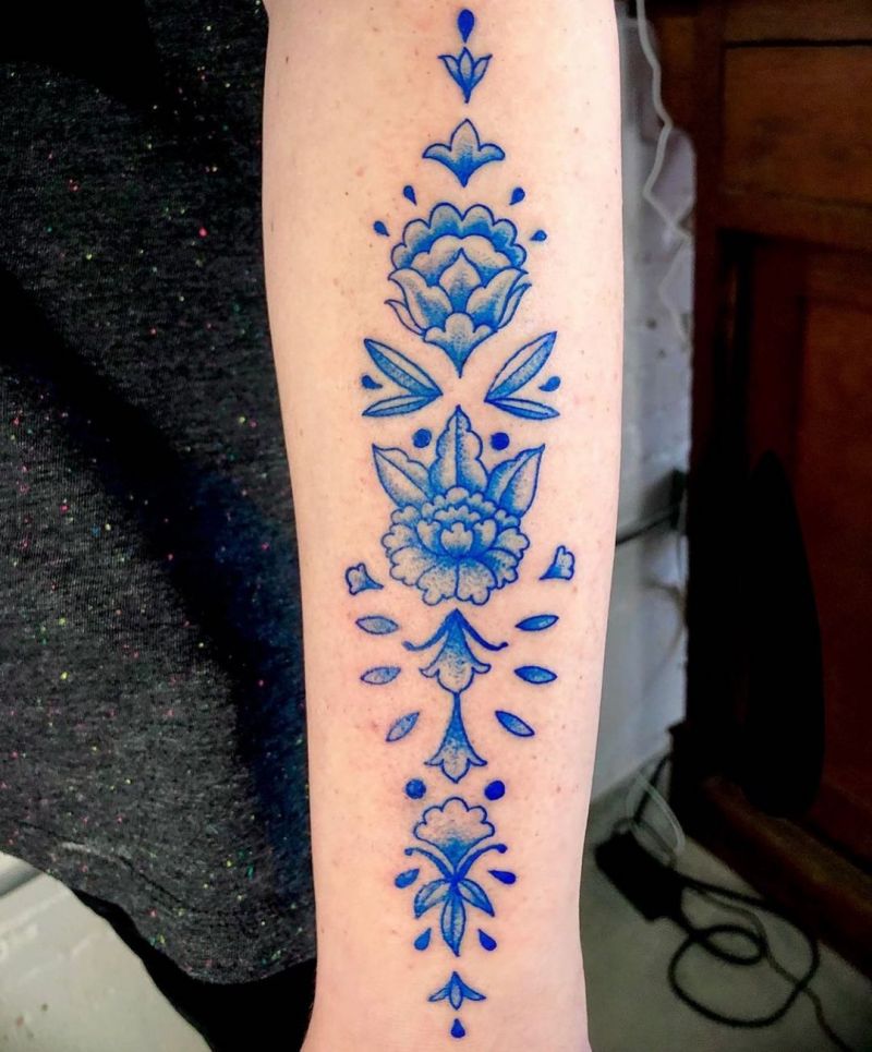 30 Pretty Blue Tattoos You Will Love