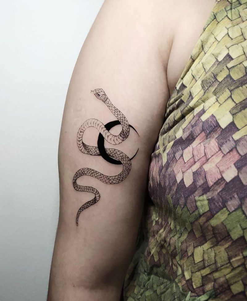 30 Pretty Cobra Tattoos to Inspire You