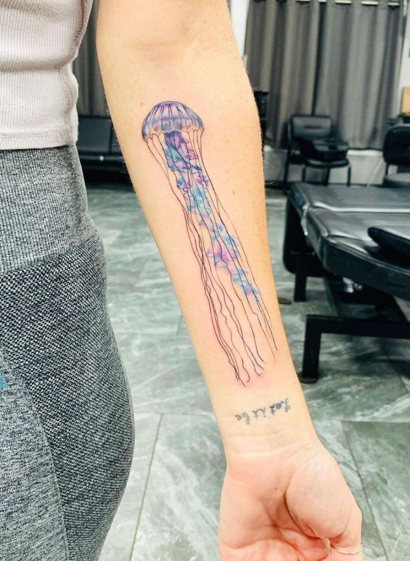 30 Pretty Jellyfish Tattoos You Must Try