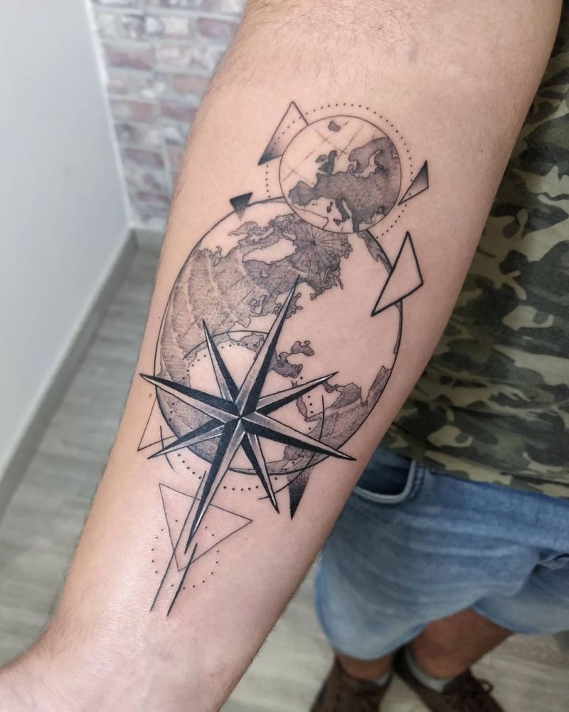 30 Unique World Map Tattoos Make You Love The World