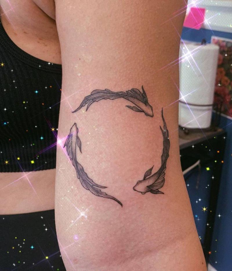 30 Pretty Circle Tattoos You Must Try