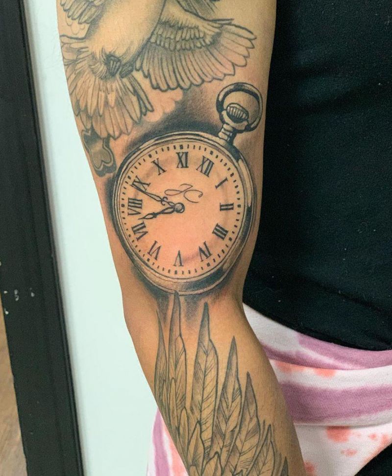 30 Pretty Pocket Watch Tattoos You Must Try