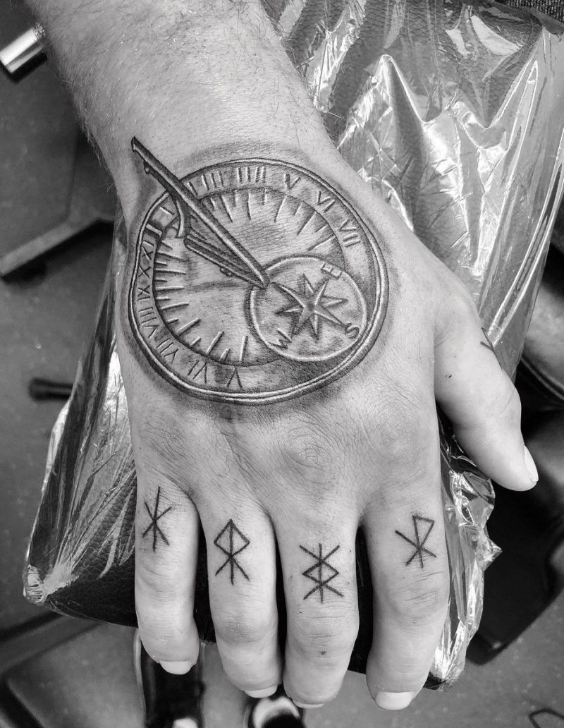 30 Amazing Sundial Tattoos to Inspire You