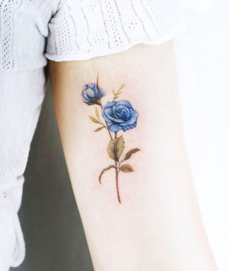 30 Pretty Blue Rose Tattoos You Must Try