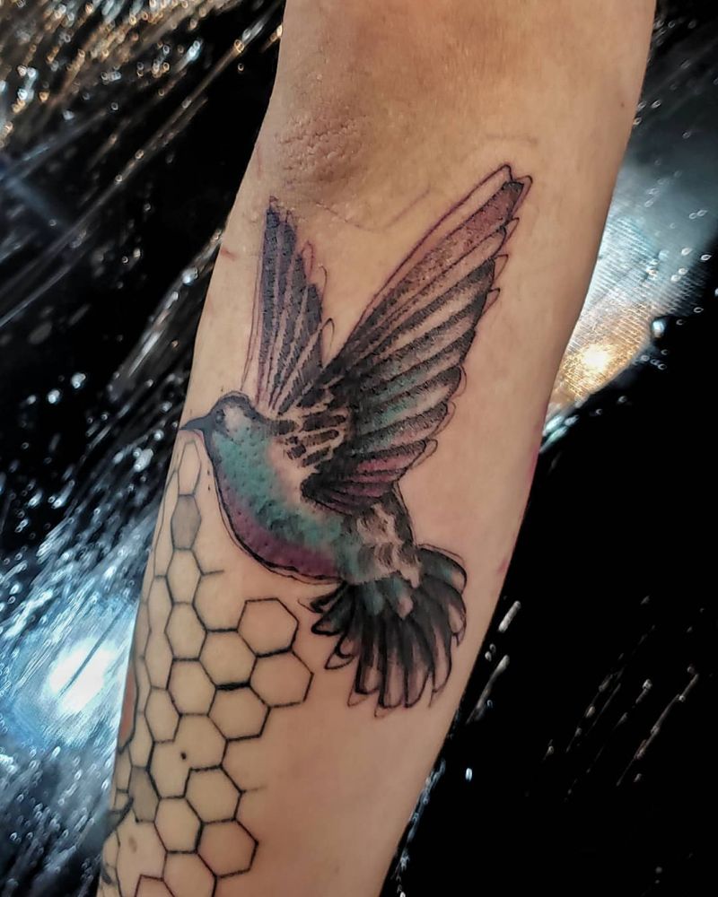 30 Pretty Hummingbird Tattoos You Must Try