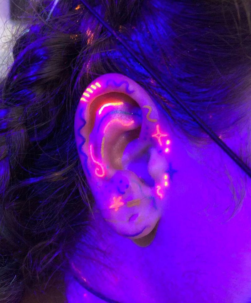 30 Pretty UV Tattoos for Inspiration