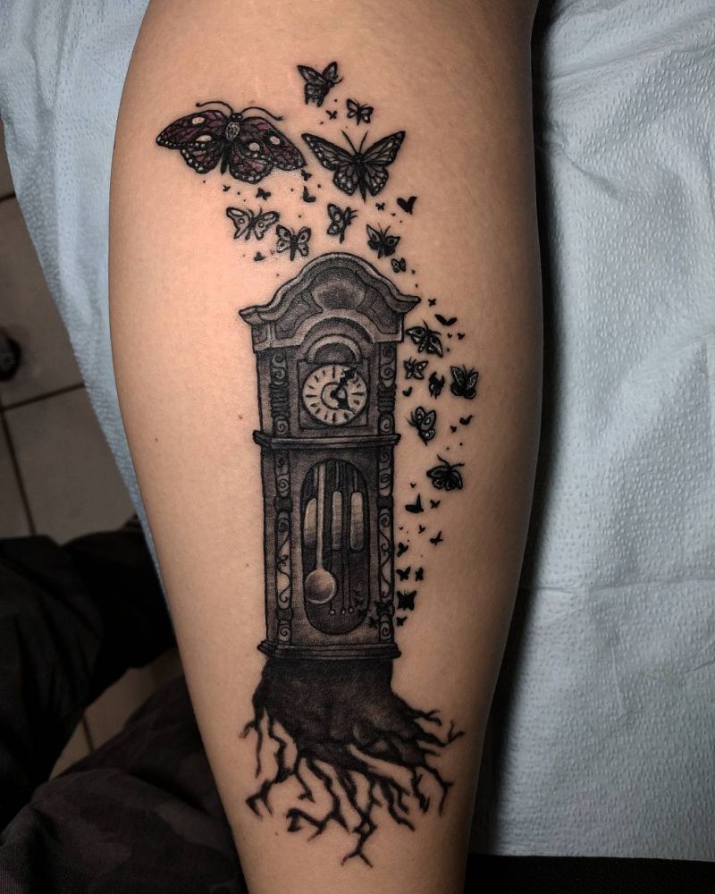 30 Pretty Grandfather Clock Tattoos for Inspiration