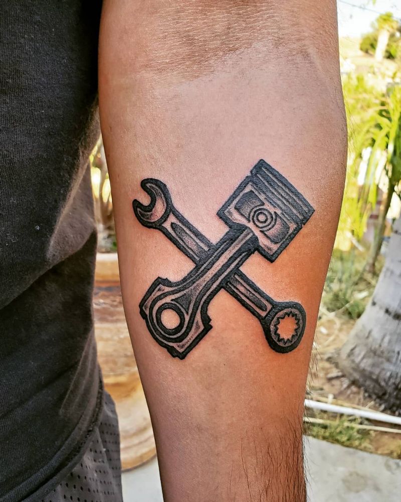 30 Pretty Mechanic Tattoos for Inspiration