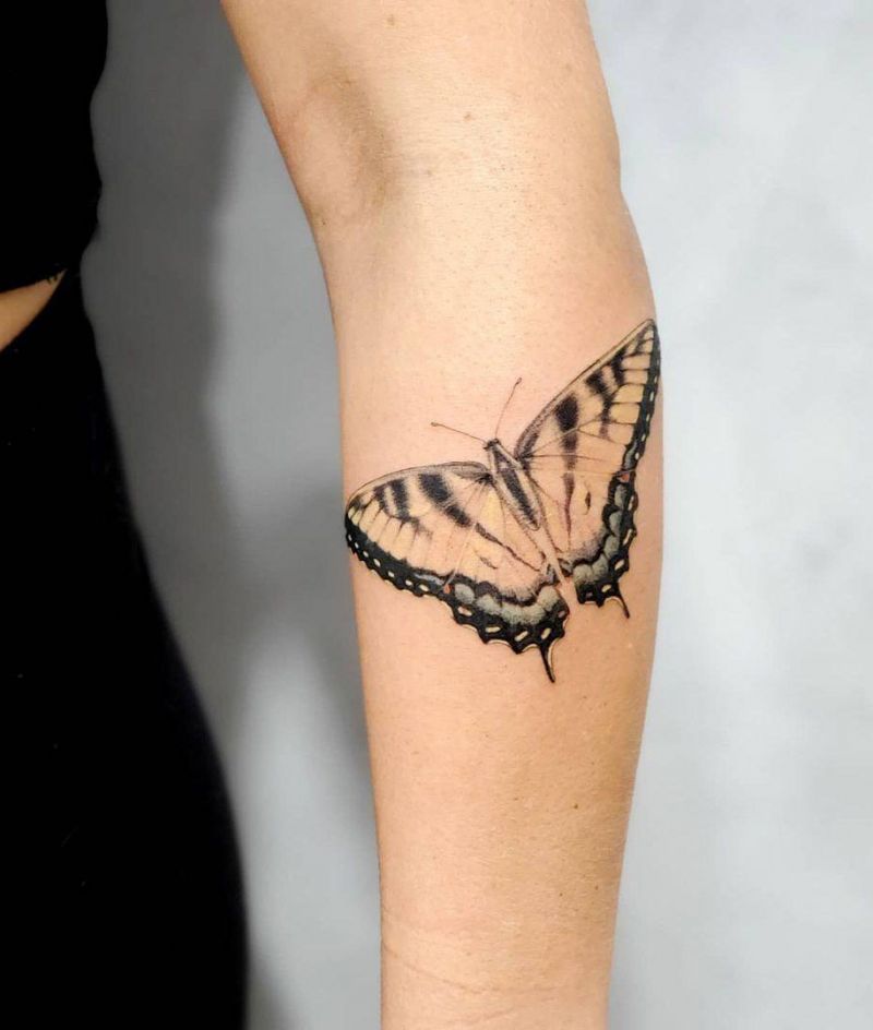 30 Pretty Butterfly Tattoos for Inspiration