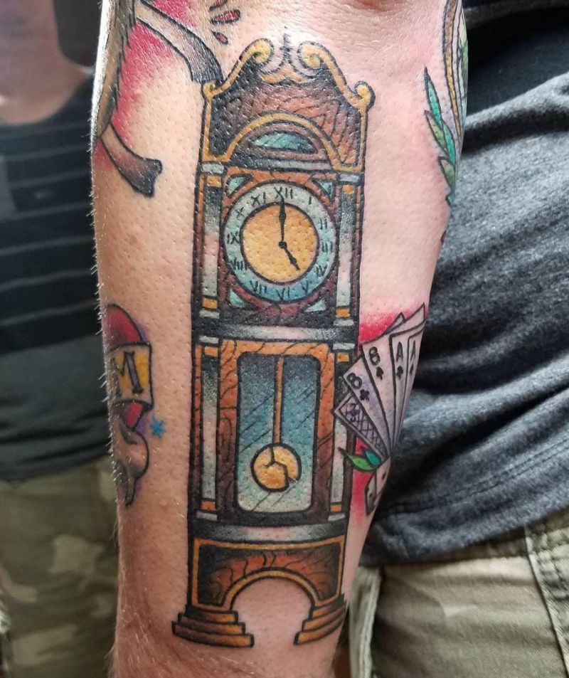 30 Pretty Grandfather Clock Tattoos for Inspiration