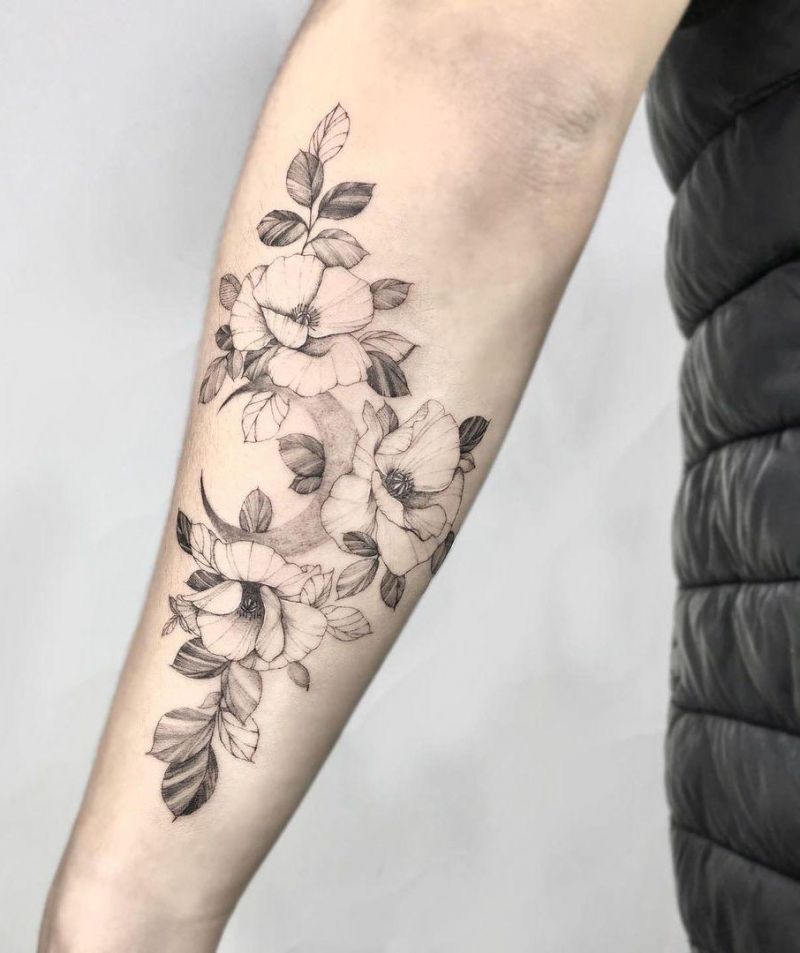 30 Pretty Moon Tattoos You Will Love