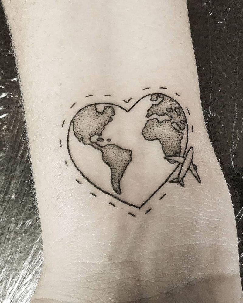 30 Unique World Map Tattoos Make You Love The World