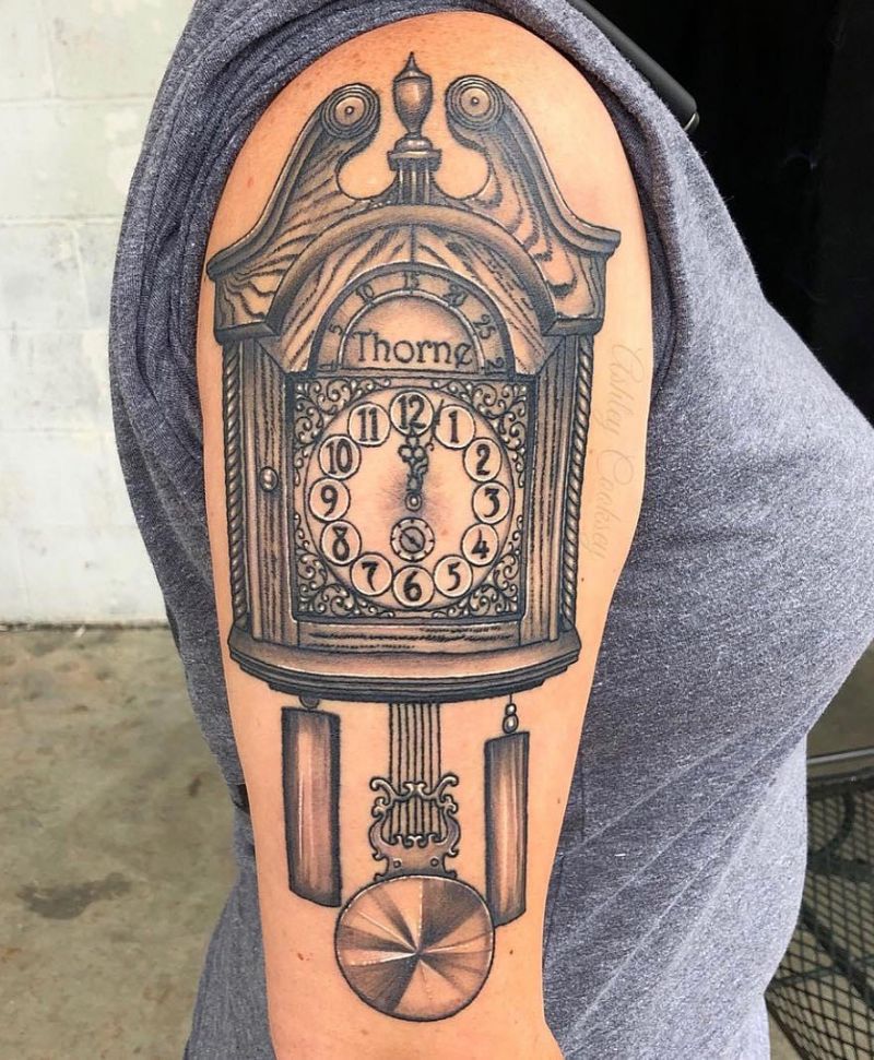 30 Pretty Grandfather Clock Tattoos for Inspiration