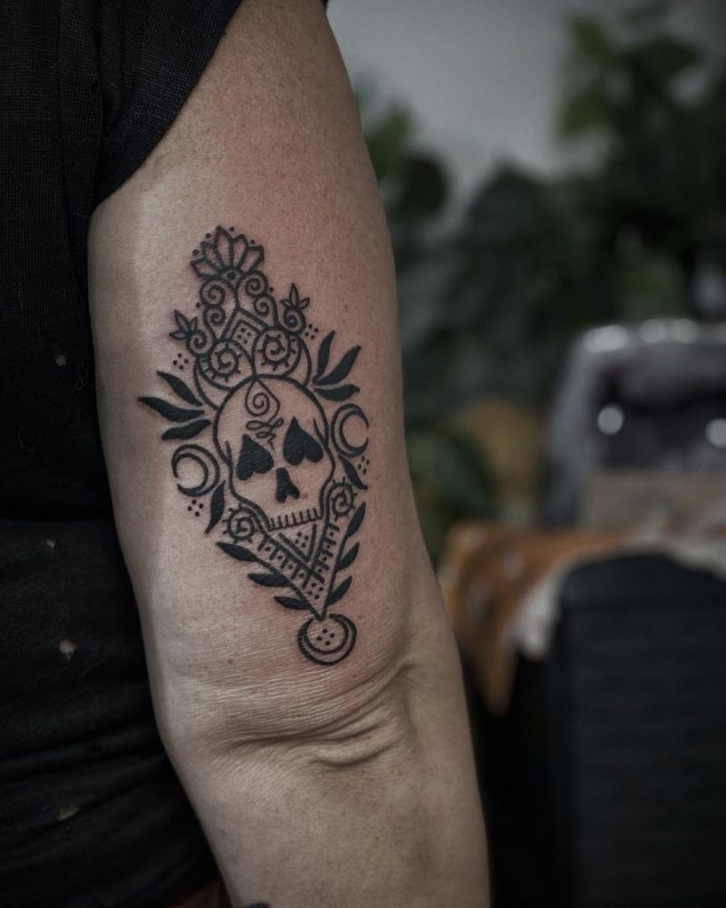 30 Gorgeous Skull Tattoos to Inspire You