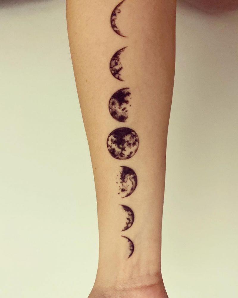 30 Pretty Moon Tattoos You Will Love