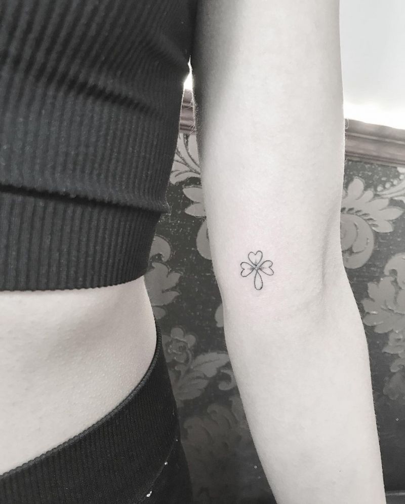 30 Pretty Shamrock Tattoos You Will Love