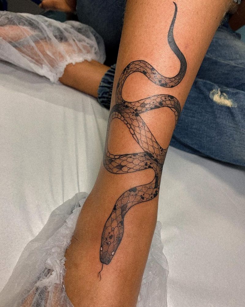 30 Pretty Cobra Tattoos to Inspire You