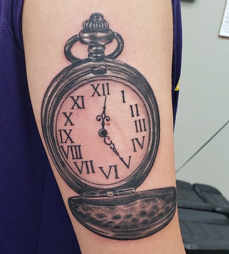 30 Pretty Pocket Watch Tattoos You Must Try