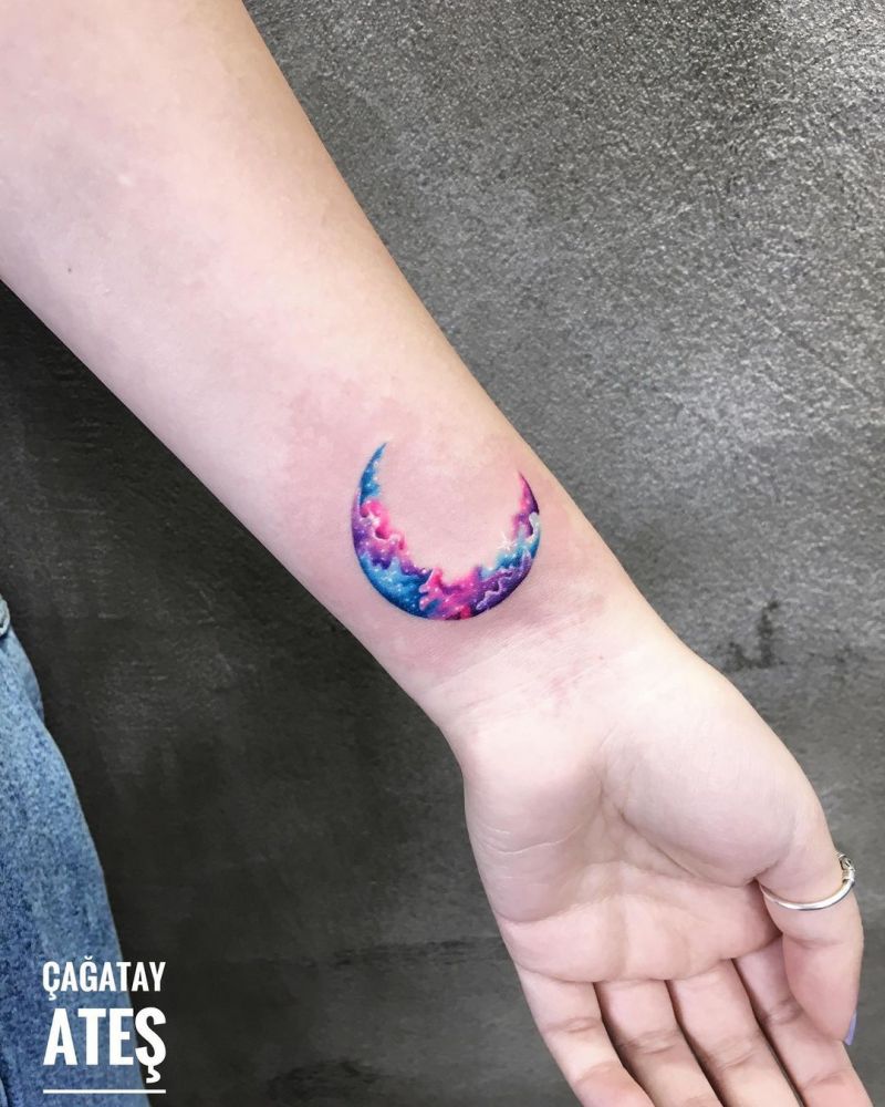 30 Pretty Moon Tattoos You Will Love