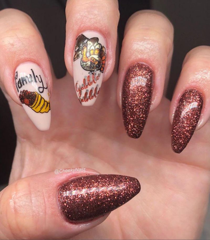 30 Trendy Thanksgiving Turkey Nails