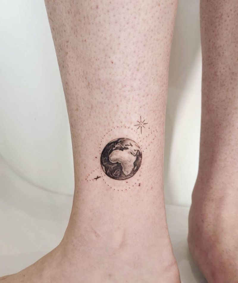 30 Pretty Earth Tattoos to Inspire You