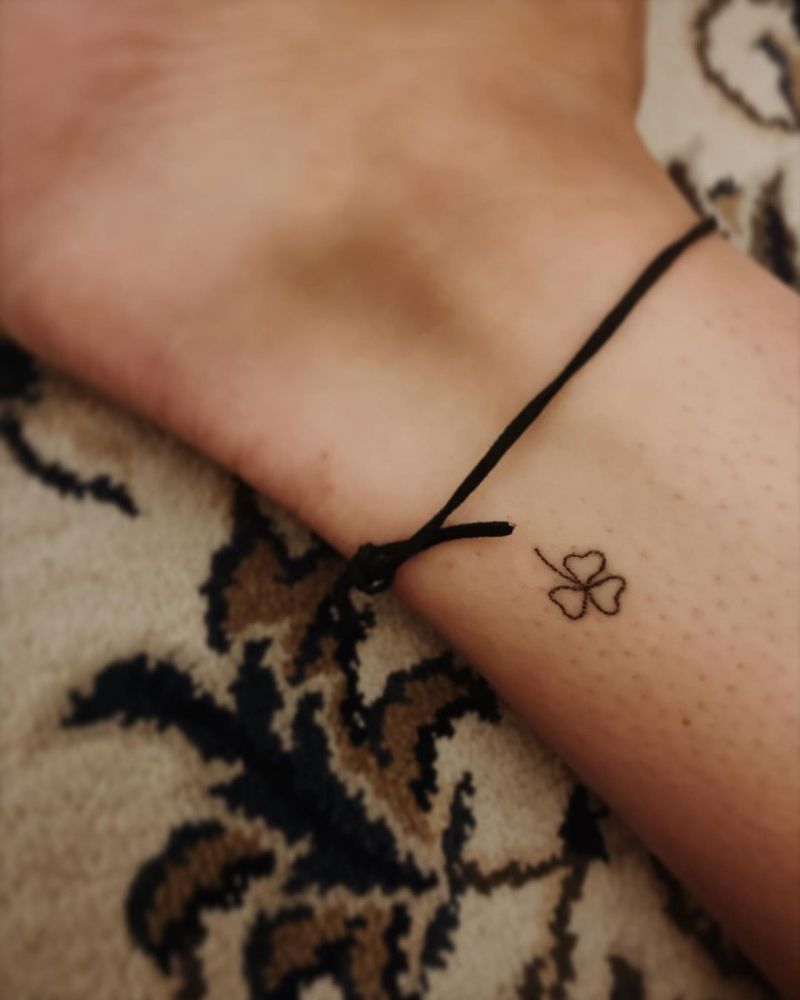 30 Pretty Shamrock Tattoos You Will Love