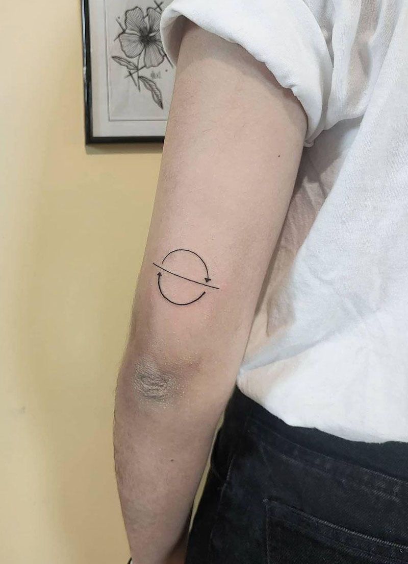 30 Pretty Circle Tattoos You Must Try