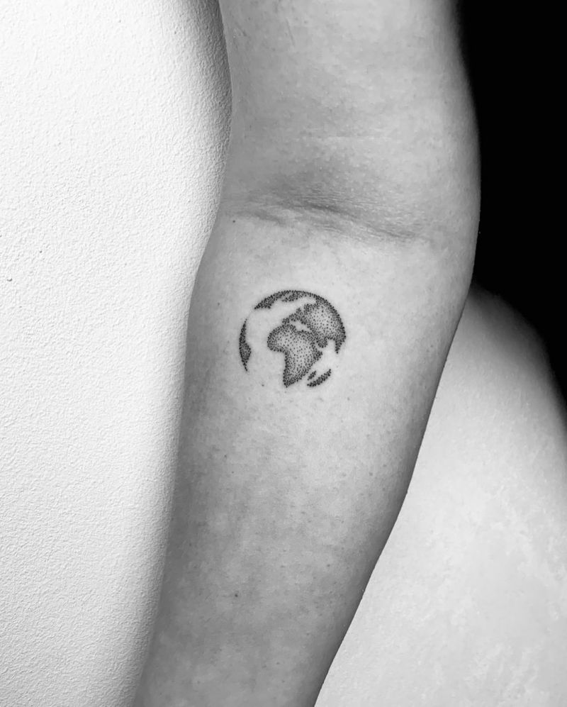 30 Pretty Earth Tattoos to Inspire You