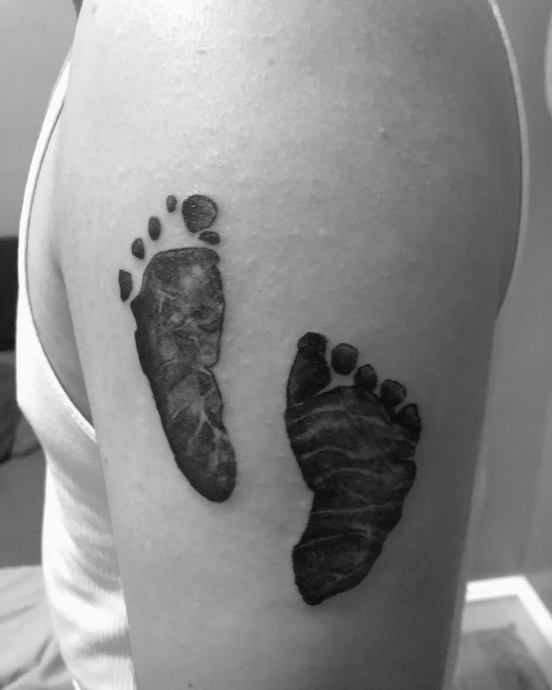 30 Pretty Footprint Tattoos to Inspire You