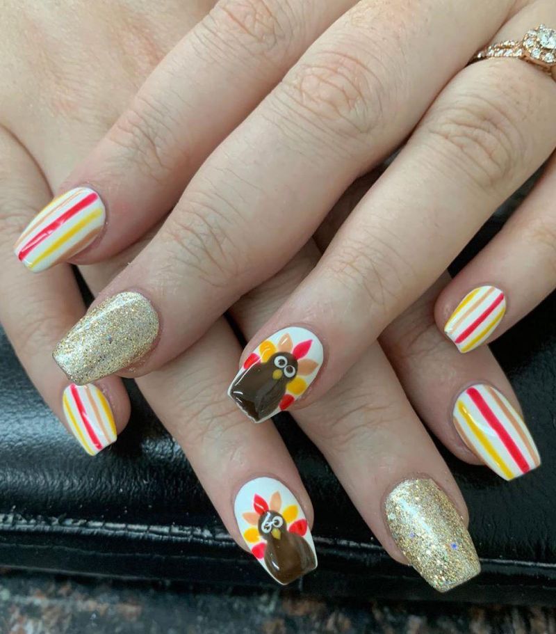 30 Trendy Thanksgiving Turkey Nails