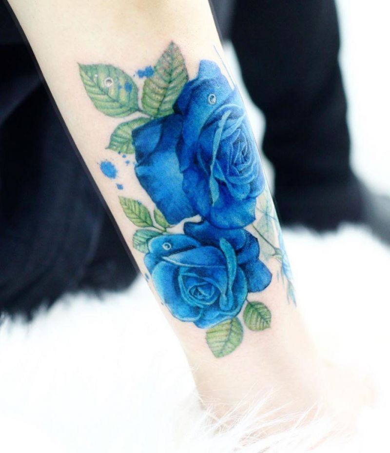 30 Pretty Blue Rose Tattoos You Must Try