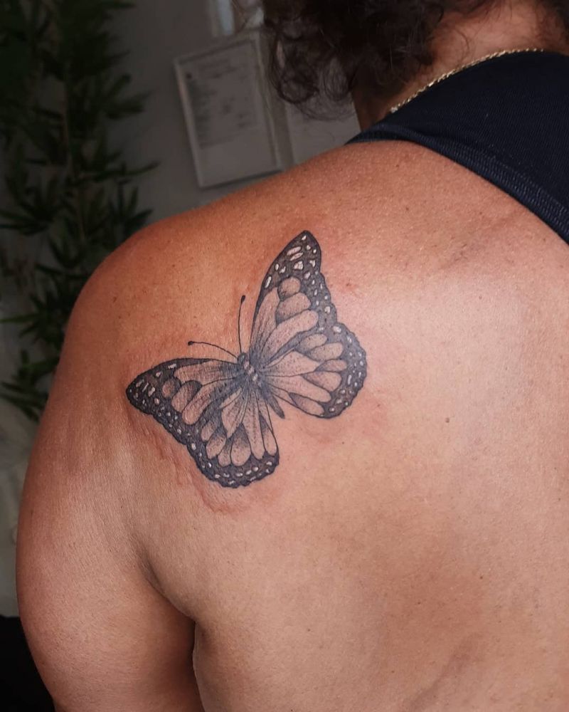 30 Pretty Butterfly Tattoos for Inspiration
