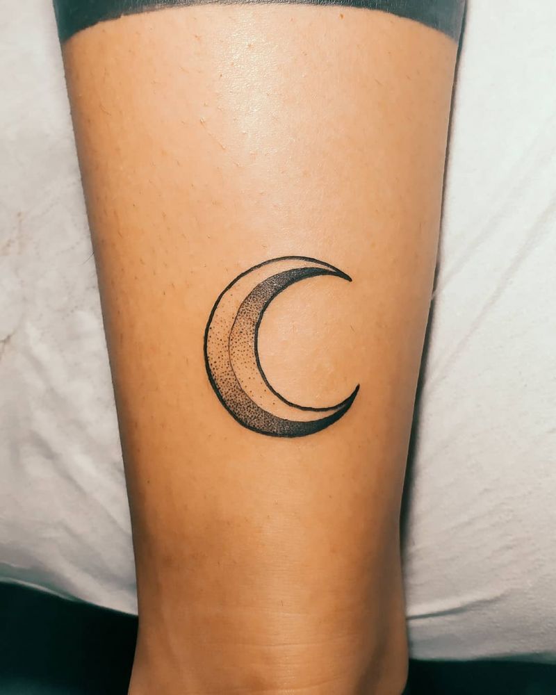 30 Pretty Moon Tattoos You Will Love