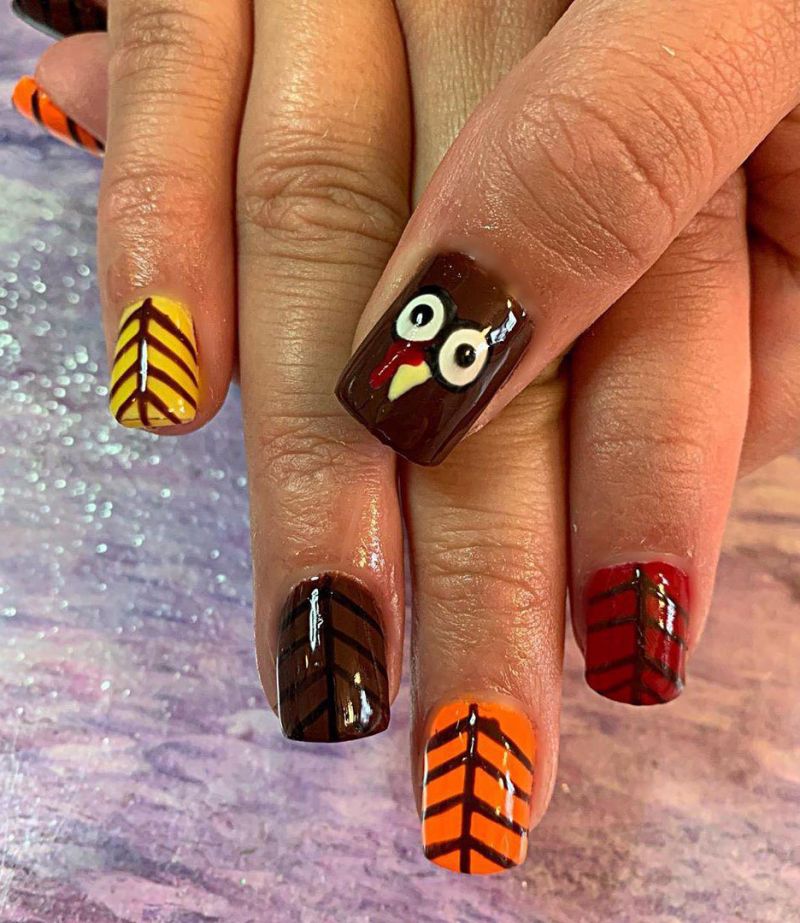 30 Trendy Thanksgiving Turkey Nails