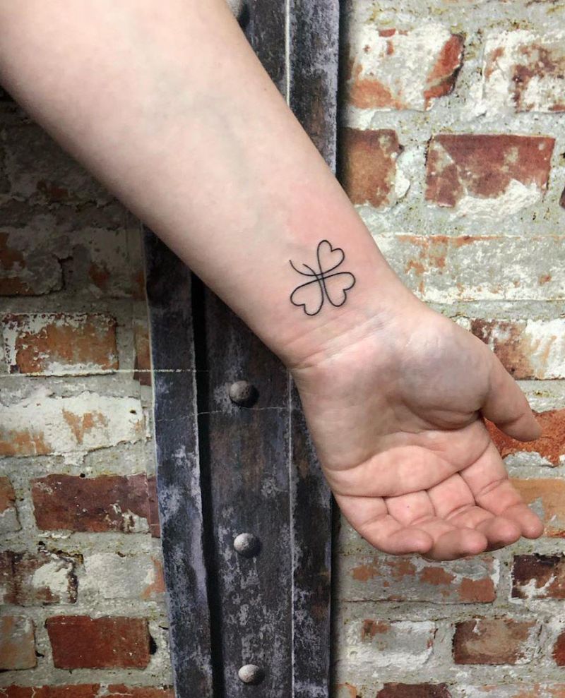 30 Pretty Shamrock Tattoos You Will Love