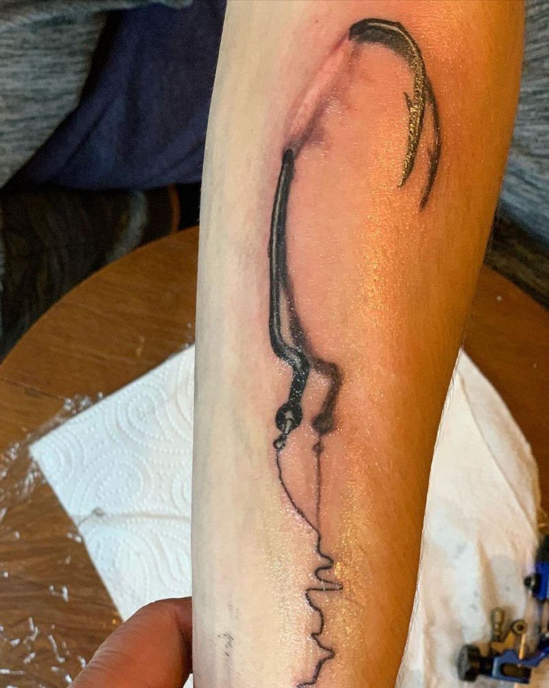 30 Pretty Fishhook Tattoos You Must Try