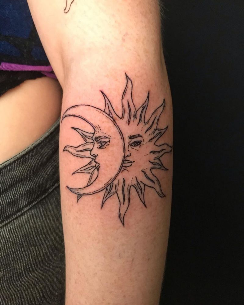 30 Pretty Sun and moon Tattoos Show Your Temperament