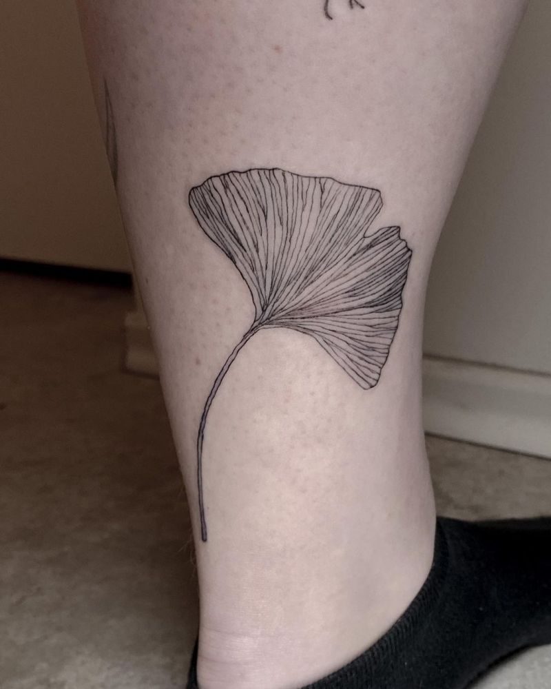 30 Pretty Ginkgo Tattoos to Inspire You