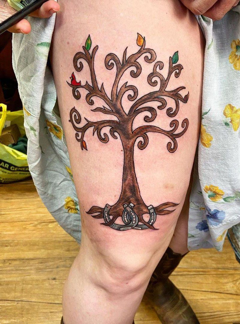 30 Pretty Family Tree Tattoos You Want to Try