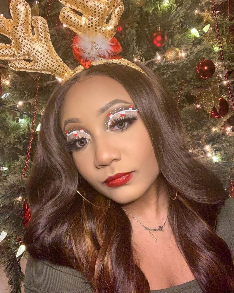 30 Glamorous Christmas Makeup Looks For Holiday