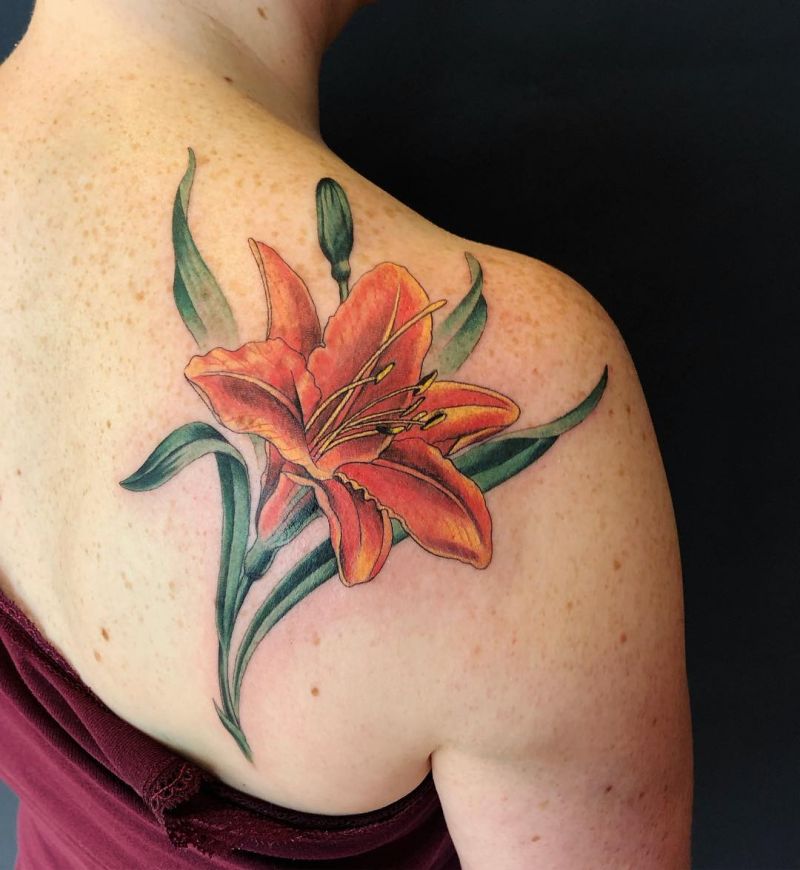 30 Pretty Daylily Tattoos Show Your Temperament