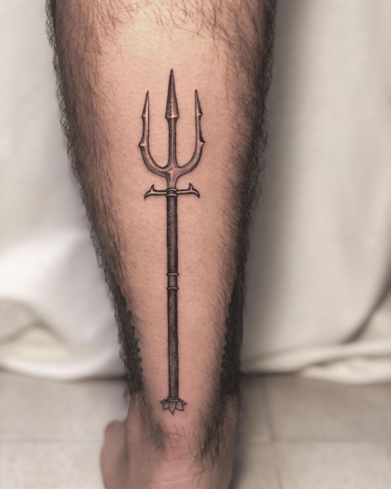 30 Pretty Spear Tattoos You Must Try