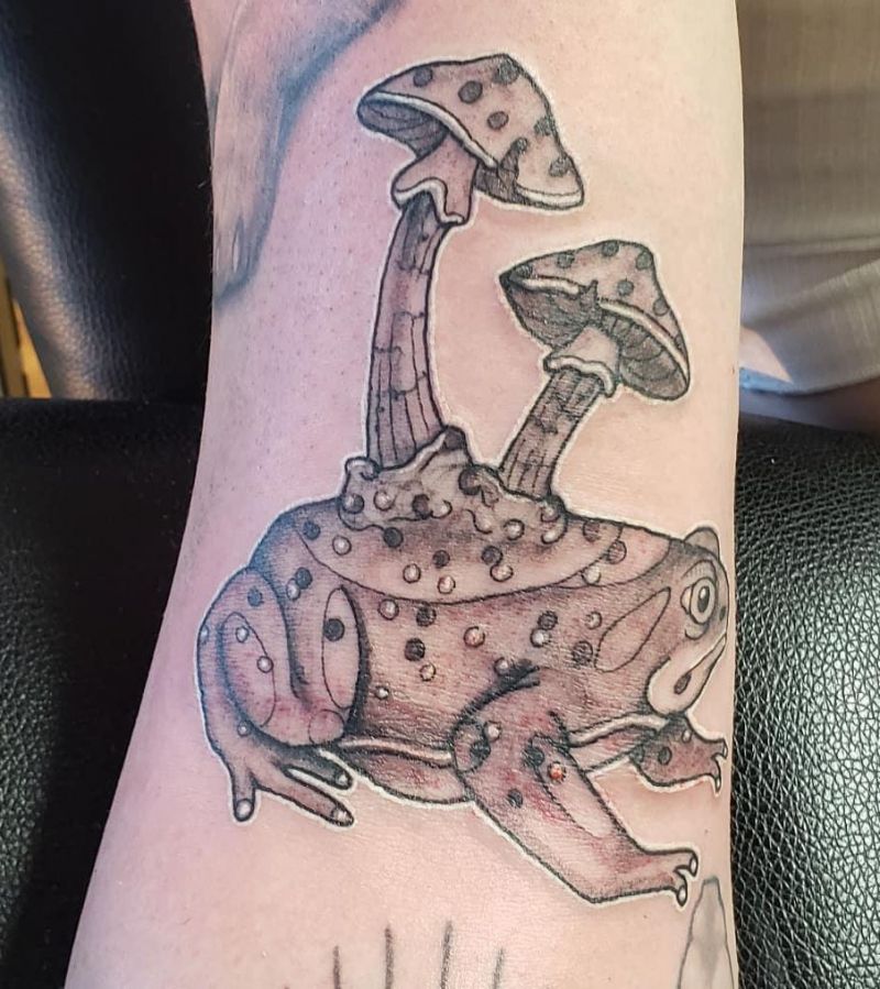 30 Pretty Toad Tattoos You Must Try