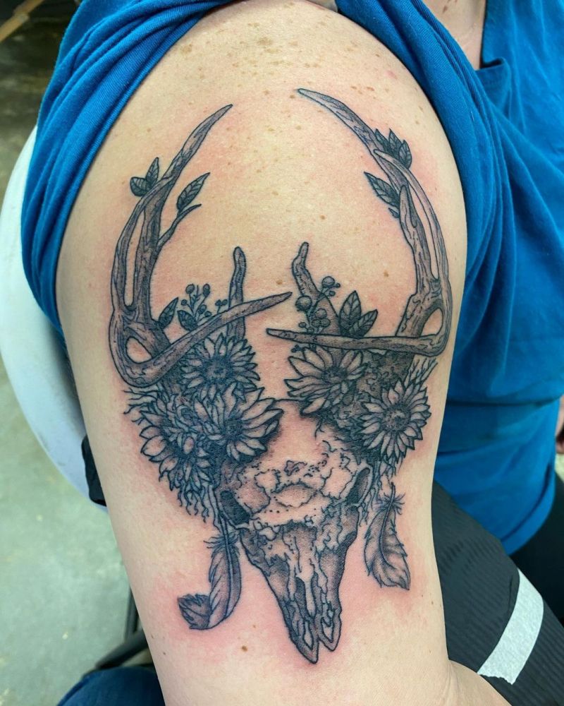 30 Pretty Deer Skull Tattoos Make You More Attractive