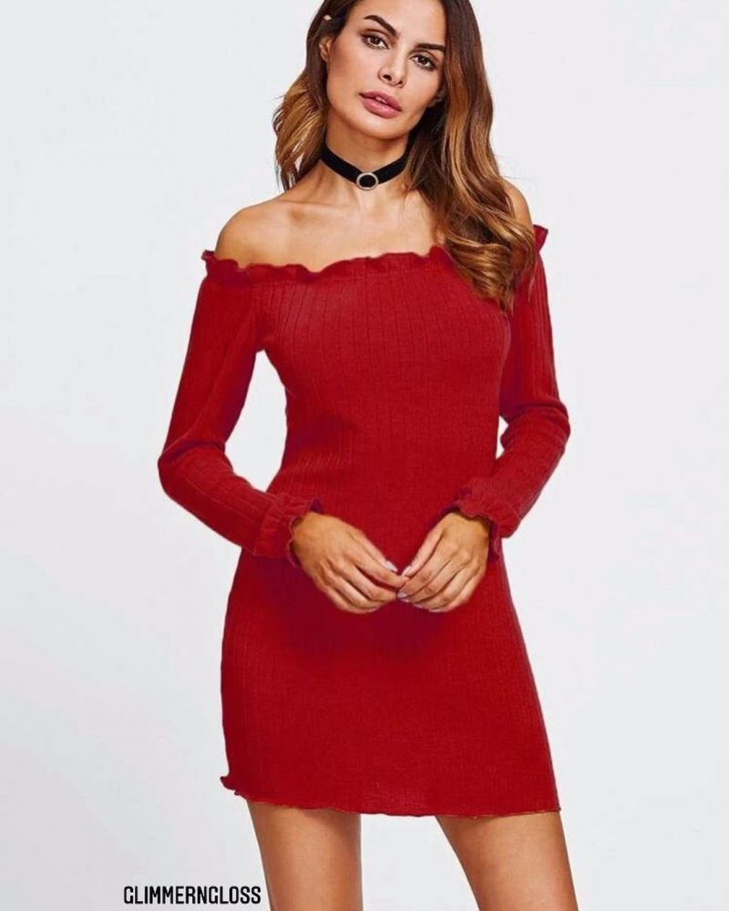 30 Stylish Christmas Outfits for Women 2022