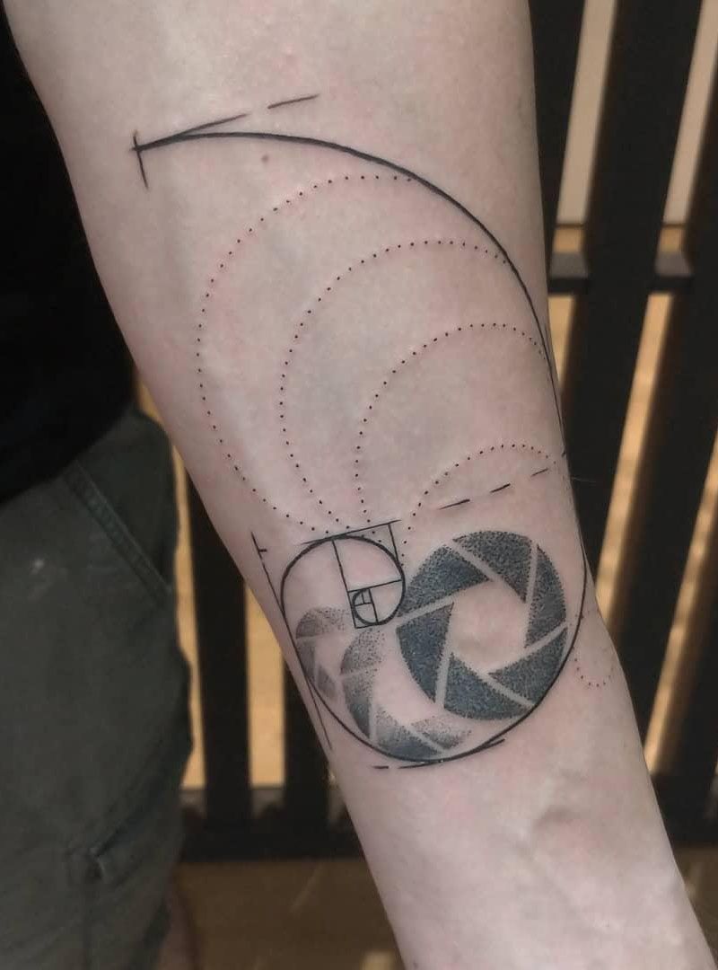 30 Pretty Fibonacci Tattoos You Will Love