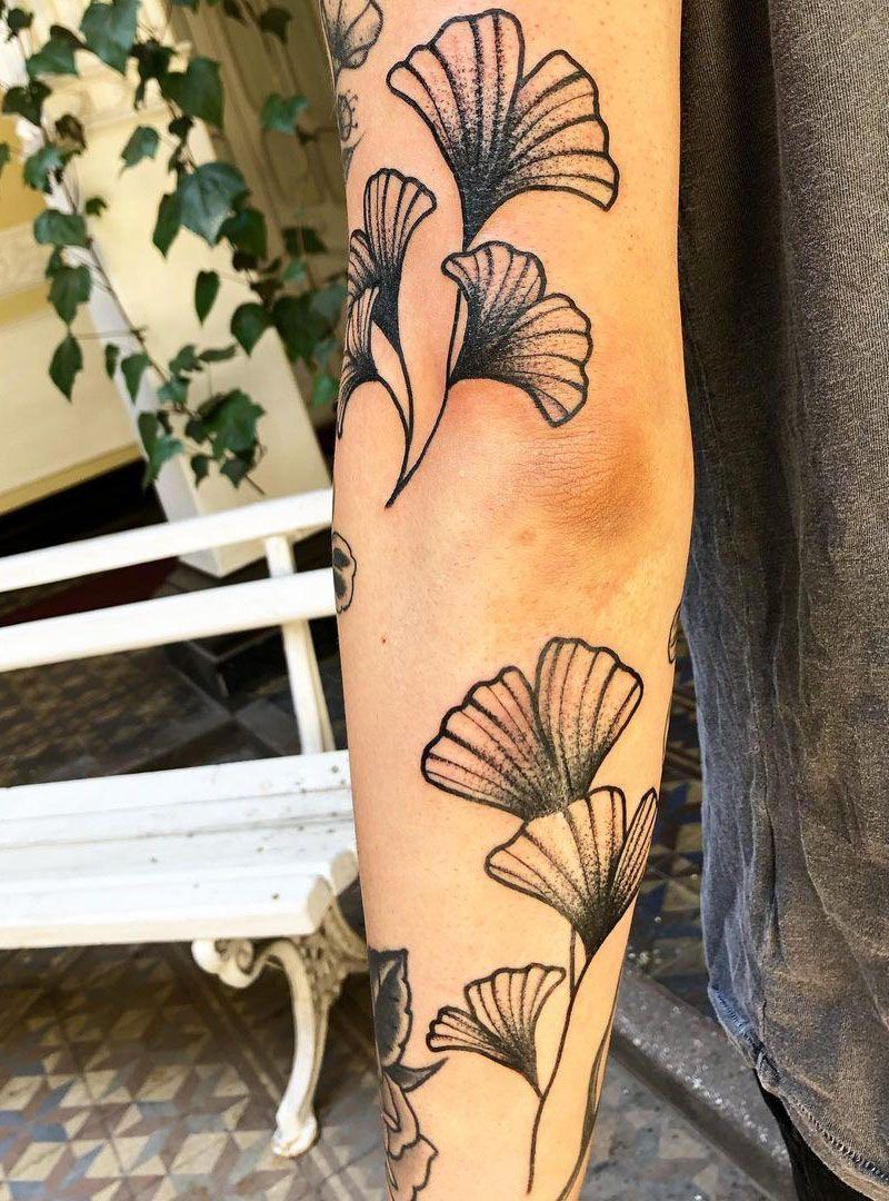 30 Pretty Ginkgo Tattoos to Inspire You