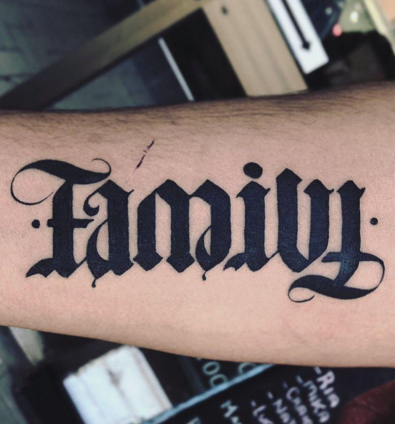 30 Pretty Ambigram Tattoos to Inspire You