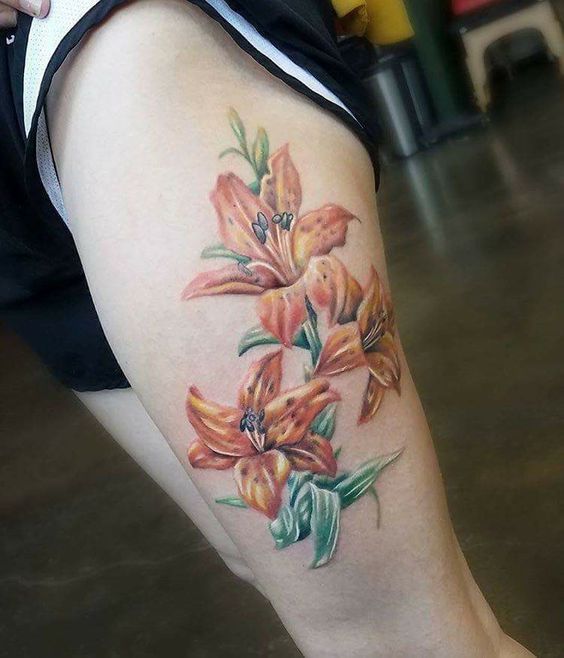 30 Pretty Daylily Tattoos Show Your Temperament