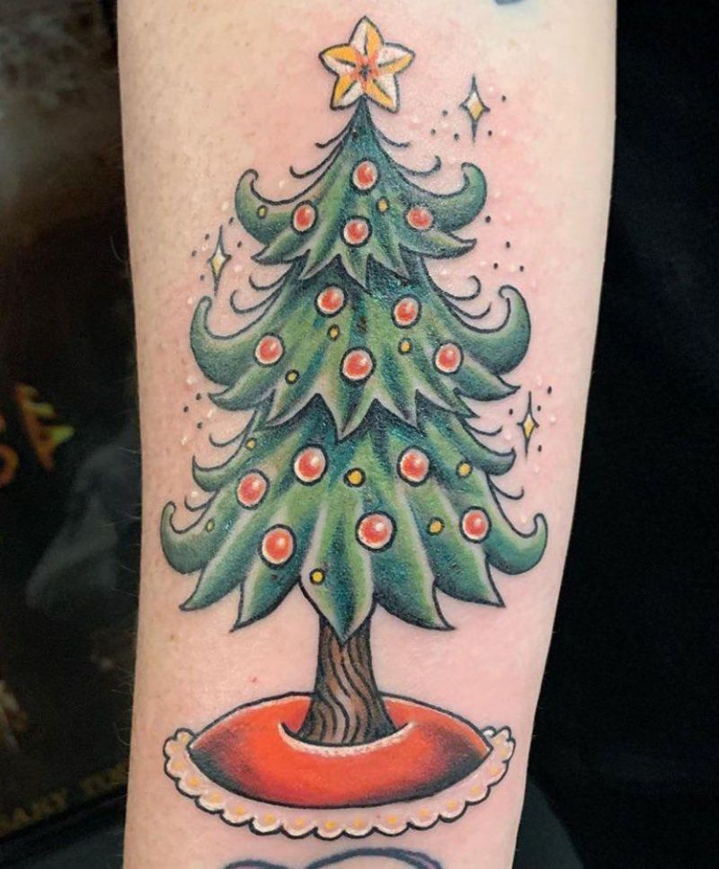 30 Pretty Christmas Tree Tattoos to Celebrate The Festival